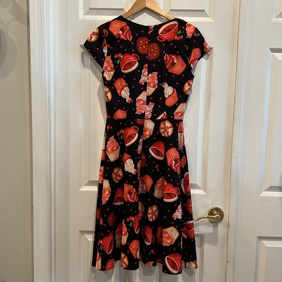 DOLLZ & DAMES Sweet Treat Vintage Style Swing Dress - Picture 5 of 10